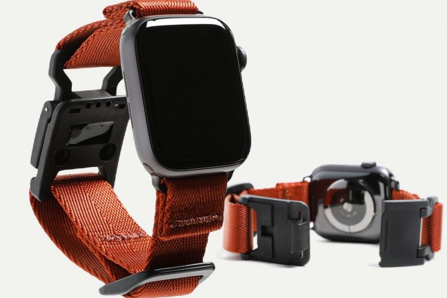 DSPTCH “Fidlock” strap for Apple Watch. ($36)