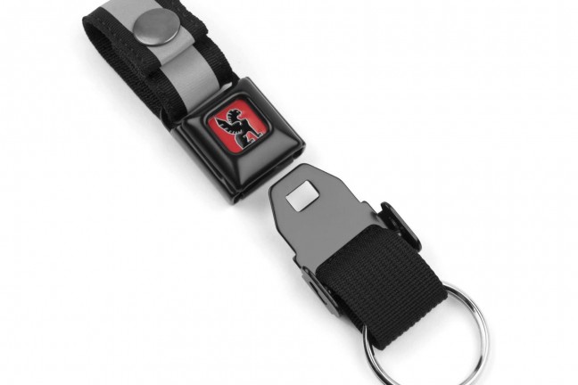 chrome-industries-mini-buckle-quick-release-keychain