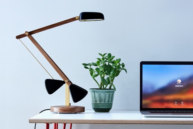 herston-self-balancing-desk-lamp