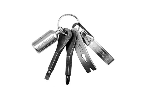 everyday-carry-keychain-tool-kit