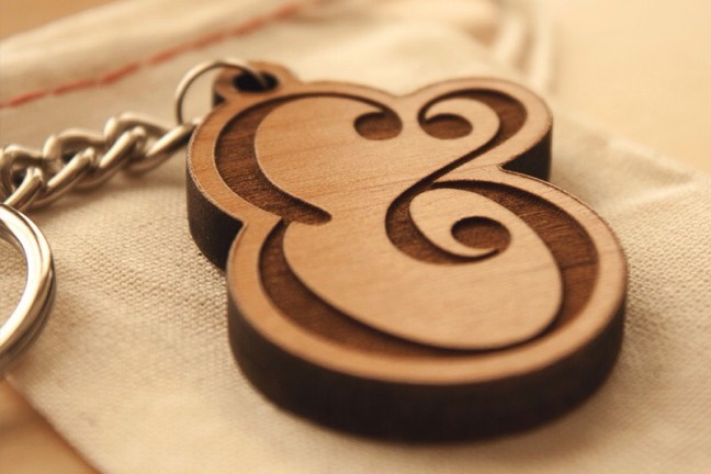 seanwes-wooden-ampersand-keychain