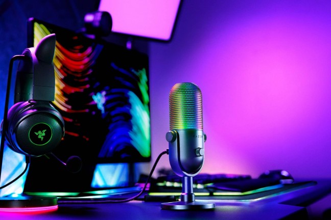 razer-seiren-v3-chroma-rgb-usb-microphone