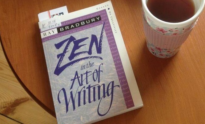 Zen in the Art of Writing: Essays on Creativity by Ray Bradbury.Photo: [Charmaine Clancy](http://charmaineclancy.com/writingzen/)