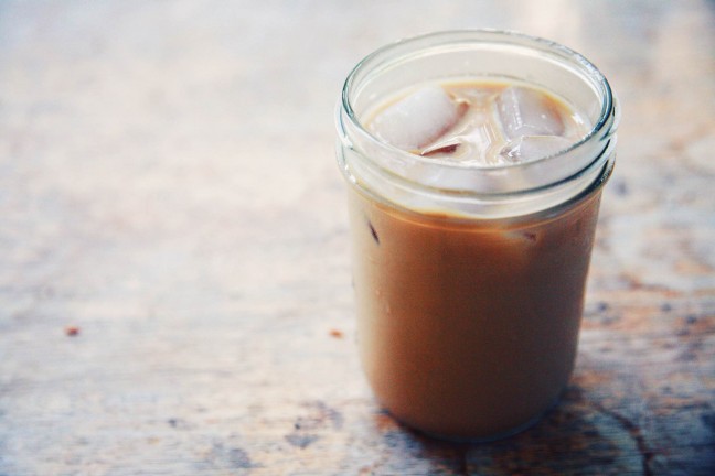 iced-cold-brew-coffee-guide-hero-amanda-mae-bird